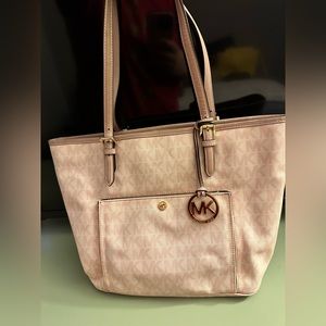 Michael Kors Large Snap Pocket Tote Ballet